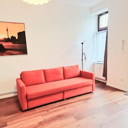 City Studio Apartment For 4, Near Sonnenallee Berlin Exteriör bild